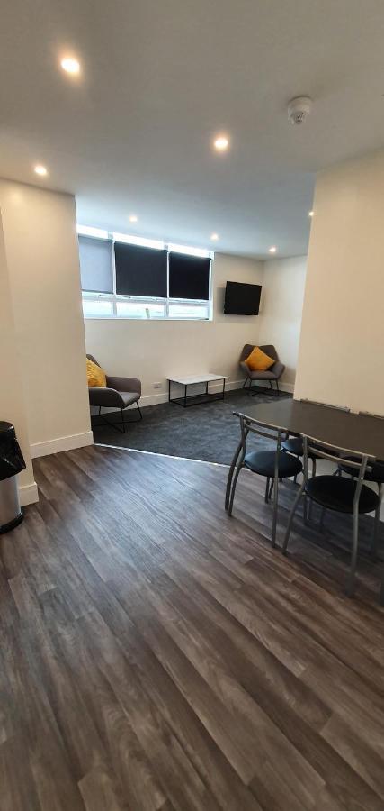 St Nicholas Holiday Apartments Blackpool Bagian luar foto